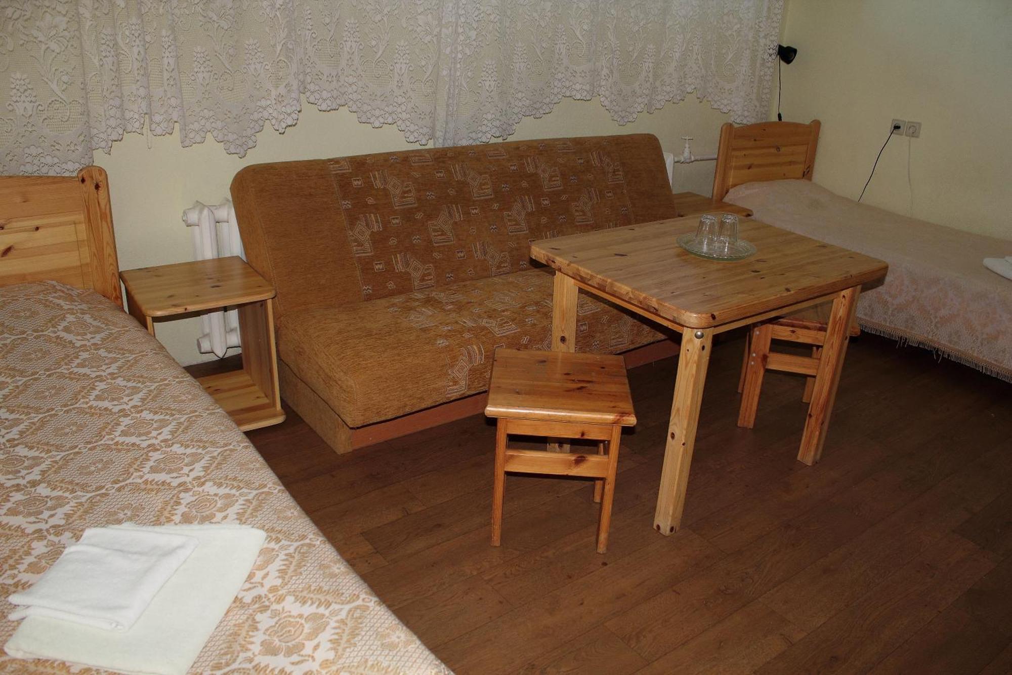 Hotell Paeaesuke Jõhvi Habitación foto